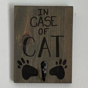 Wooden Lint Roller Holder with Black Paw Prints